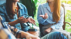 Cómo superar el miedo al evangelizar en familia con herramientas digitales compartiendo el evangelio
